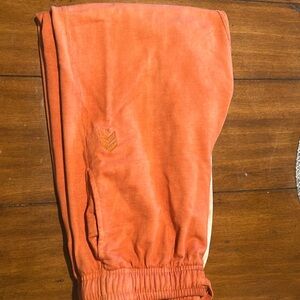 Barry’s Bootcamp Orange Tie Dye sweatpants